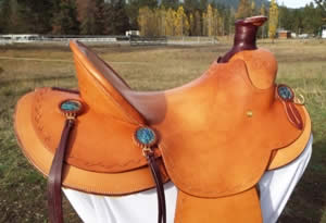 Visalia-style 3B saddle